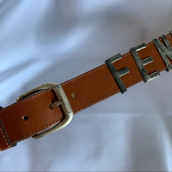 FENDI Logo Women’s Brown Leather Belt - Picture 4 of 8